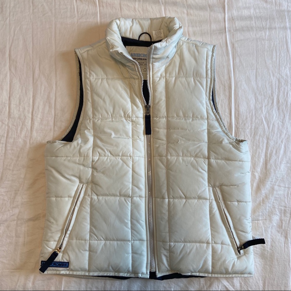 Abercrombie White Puffer Vest